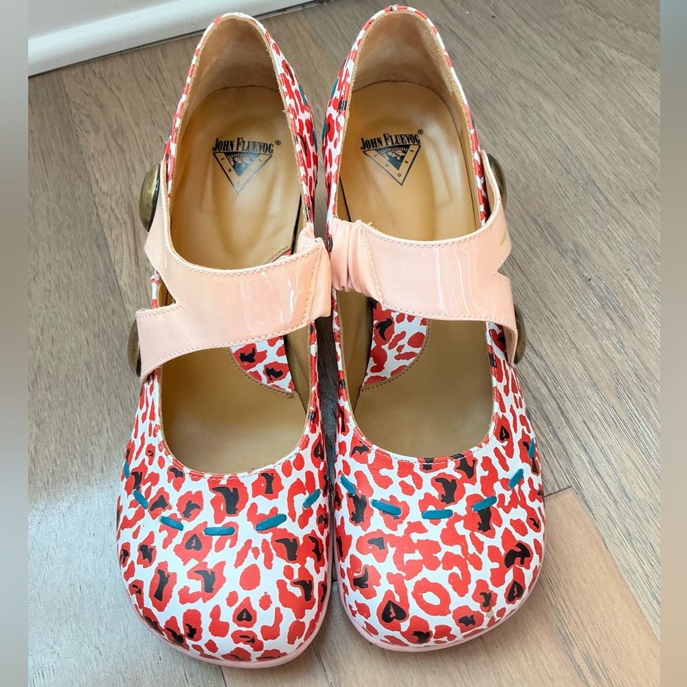 John Fluevog Operetta Petrella Mary Jane Size 8
